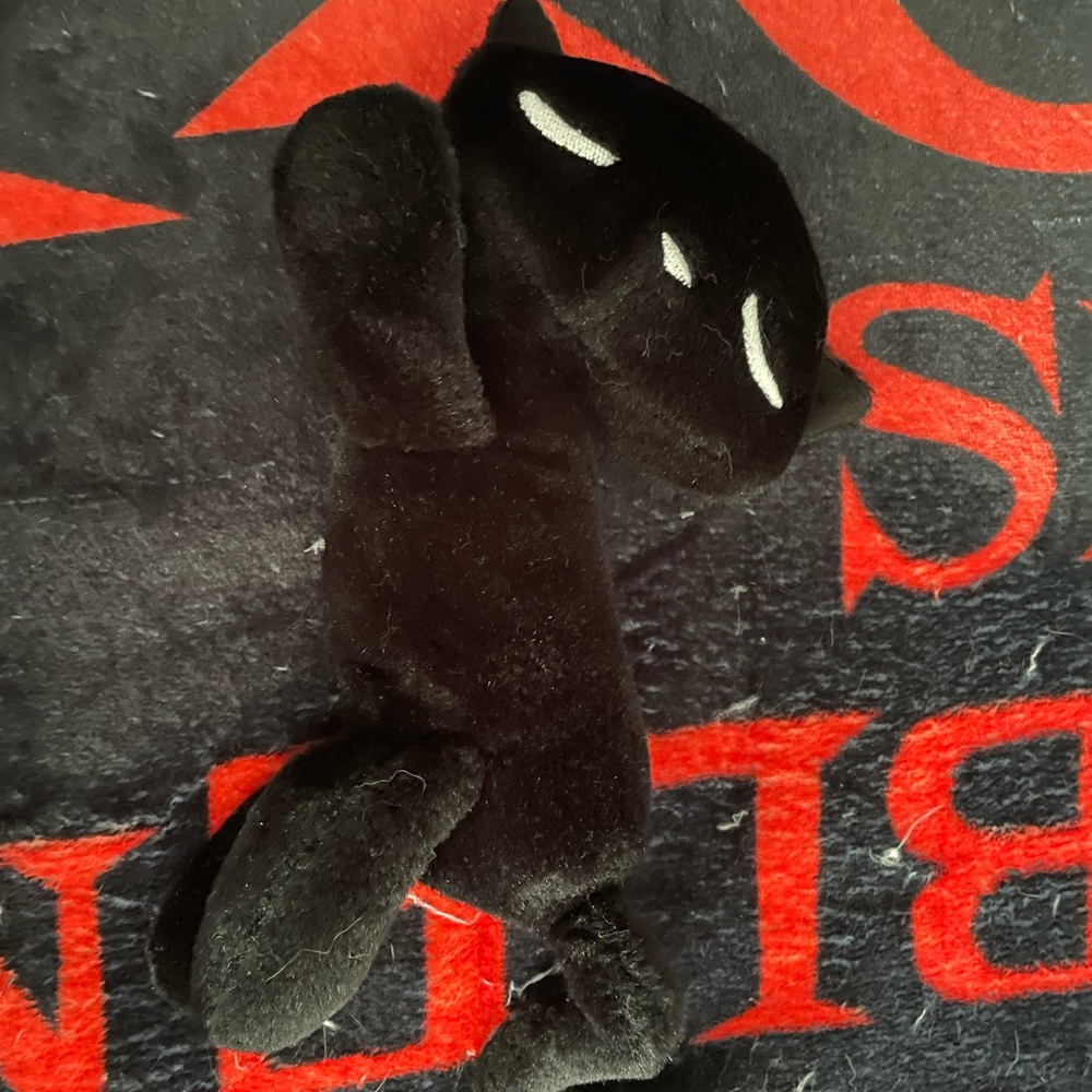 [SOLD DO NOT PURCHASE] emily the strange mystery plush